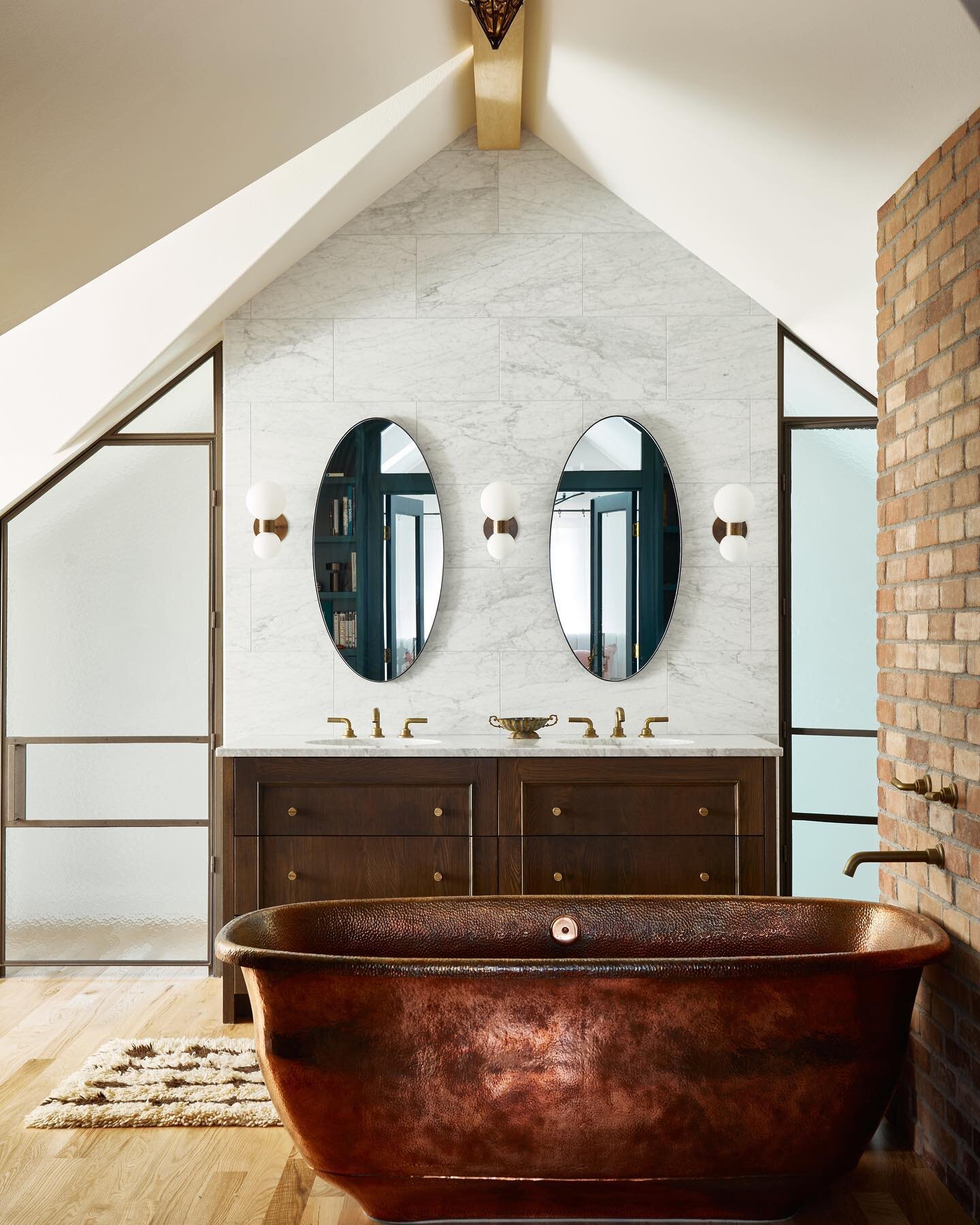 Another sneak peak of our #Ballardtudor.  Because it&rsquo;s Friday&hellip; And who wouldn&rsquo;t want a bathtub in the middle of their open suite primary bedroom&hellip; this project started right in the beginning of Covid, and it was for a family 