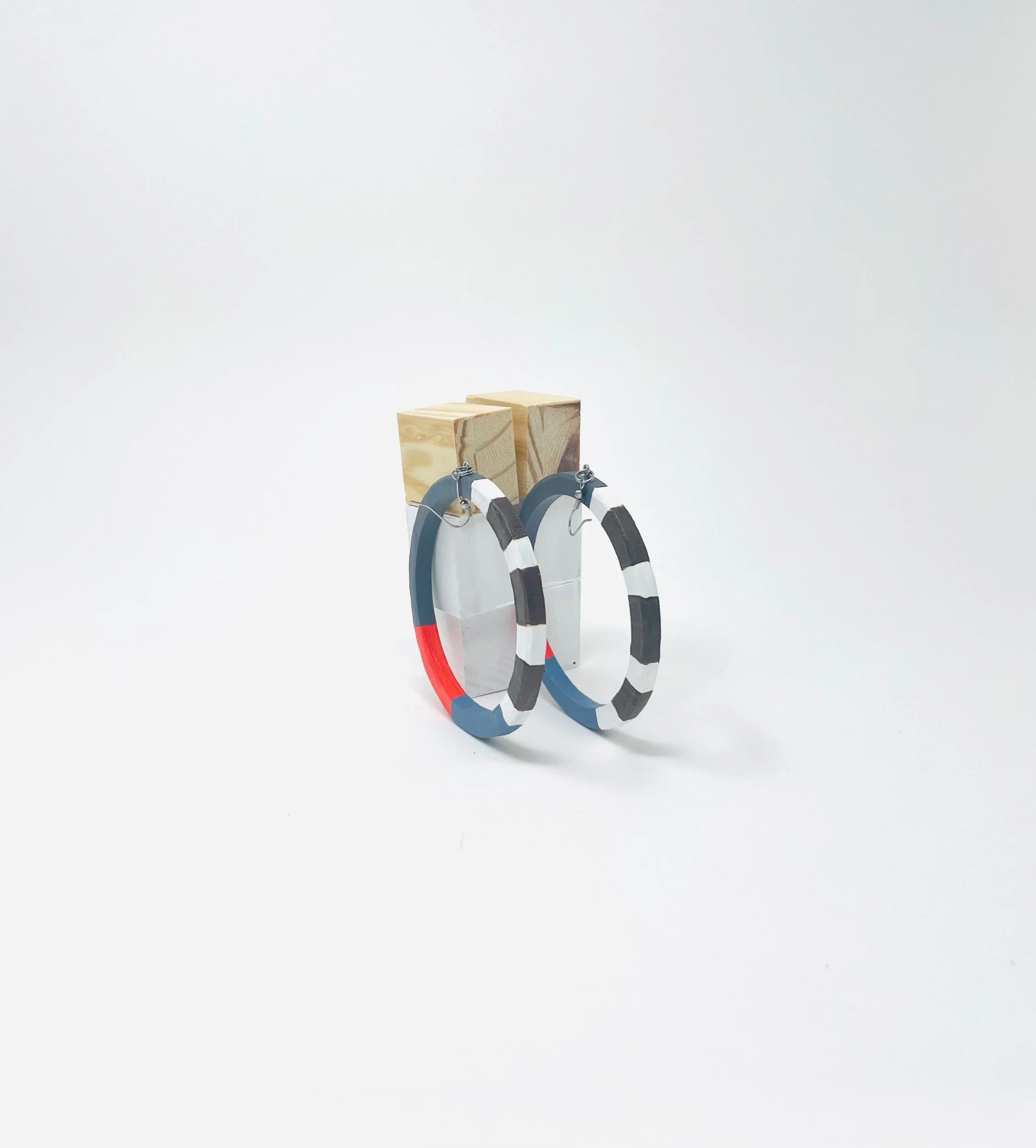 A4902E59-5BEA-4196-B1AA-9D224B141236