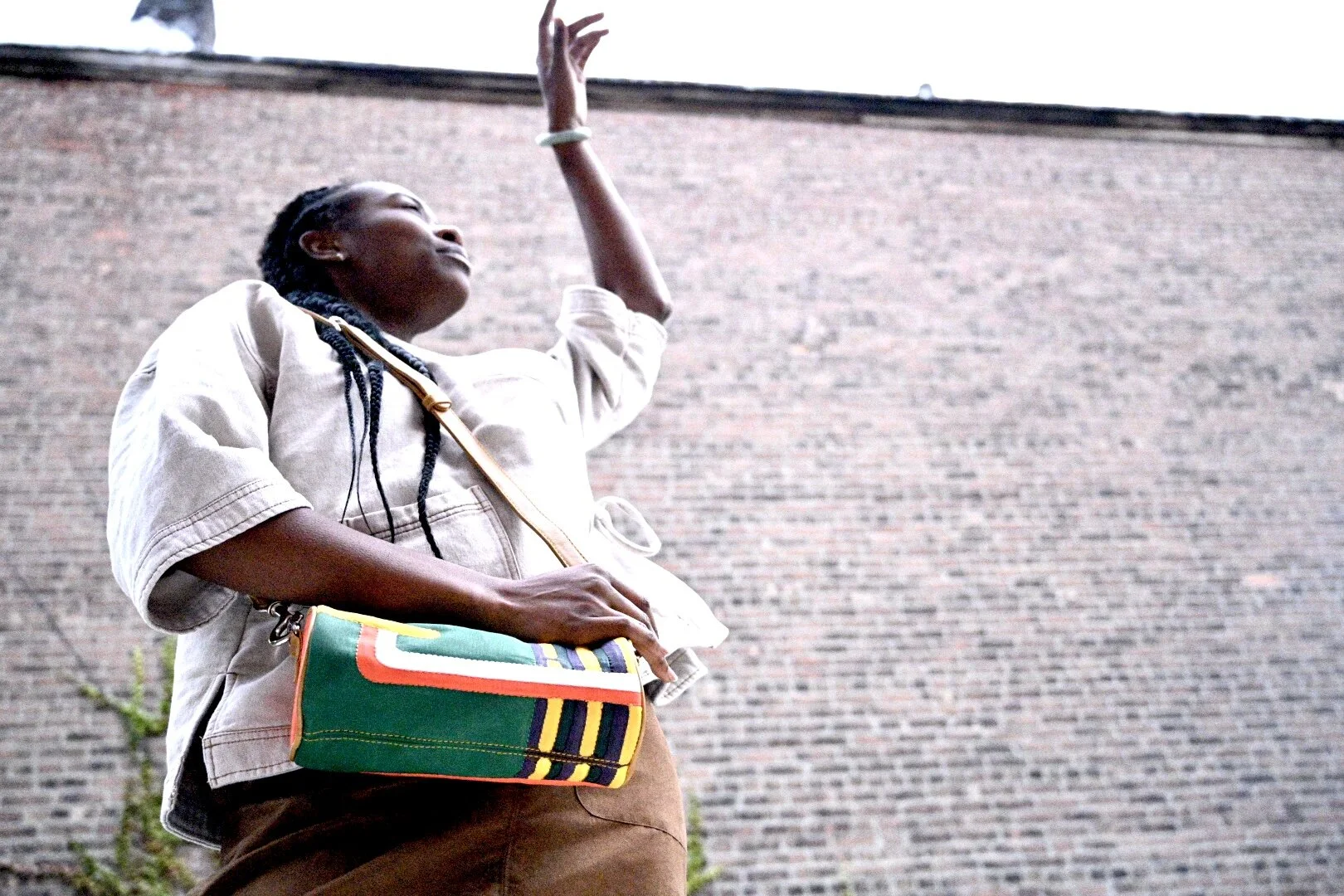 F606D0A5-E6FC-4436-8BFB-DE0E4BC331C5