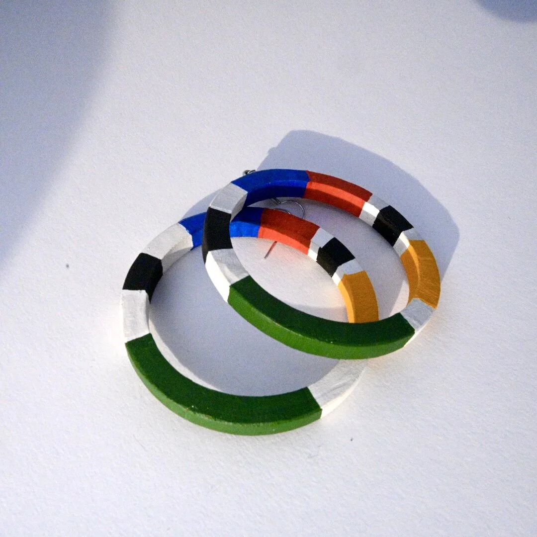 D6CE68DD-6362-40F2-82DE-DC30E142F30C