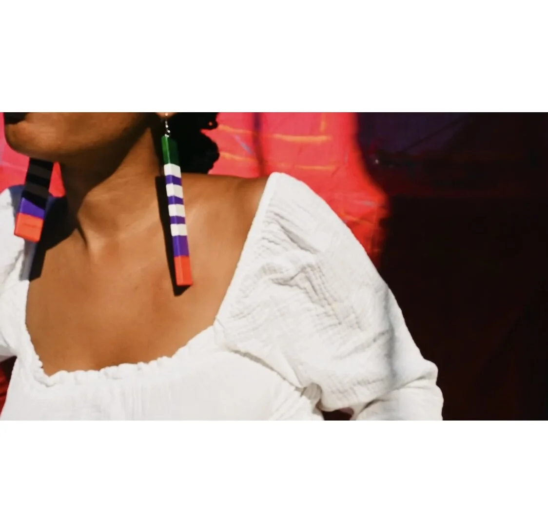 566864FE-EA06-453D-B8E3-421E93C361CE