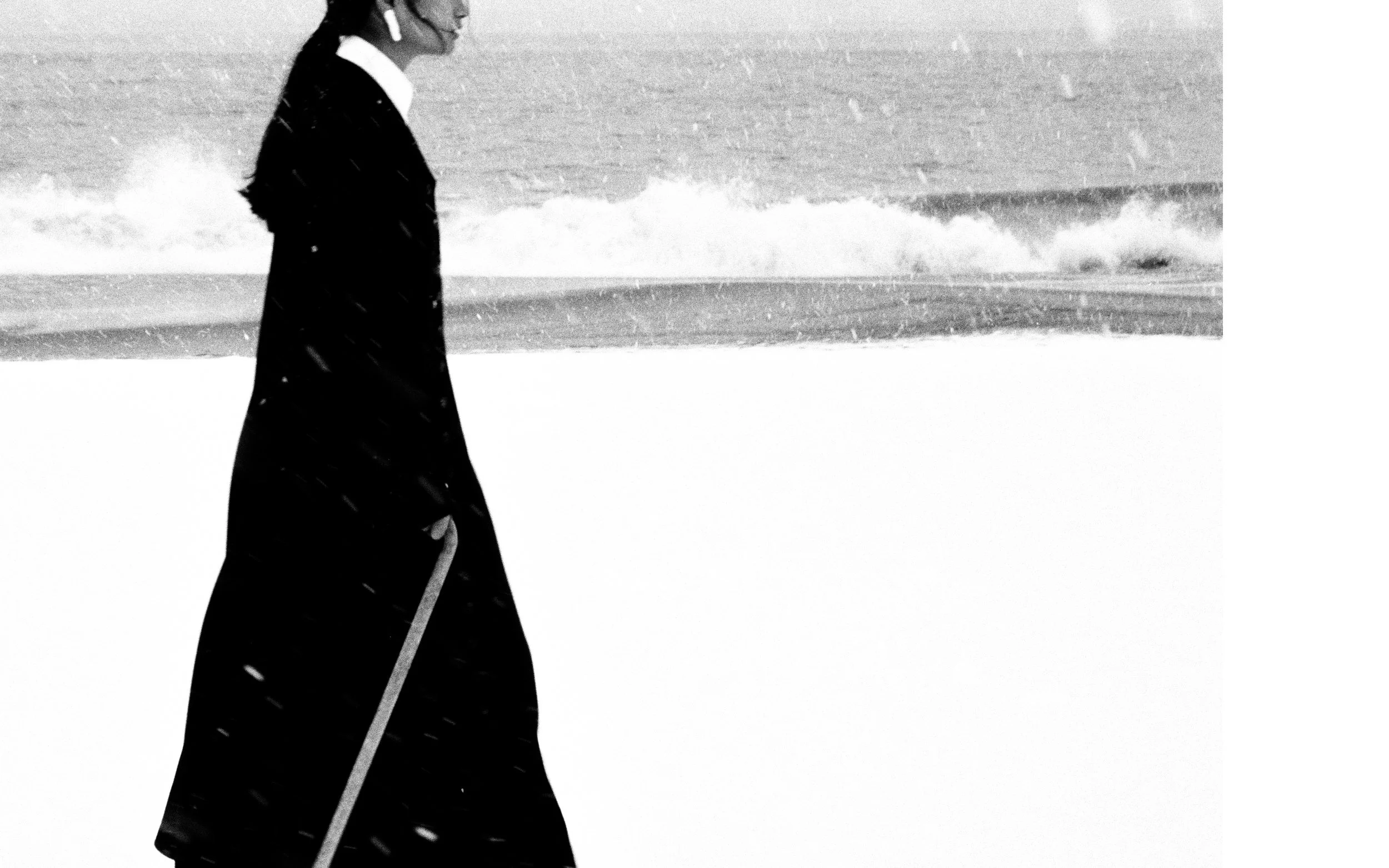 WhereTheOceanMeets-13.jpg