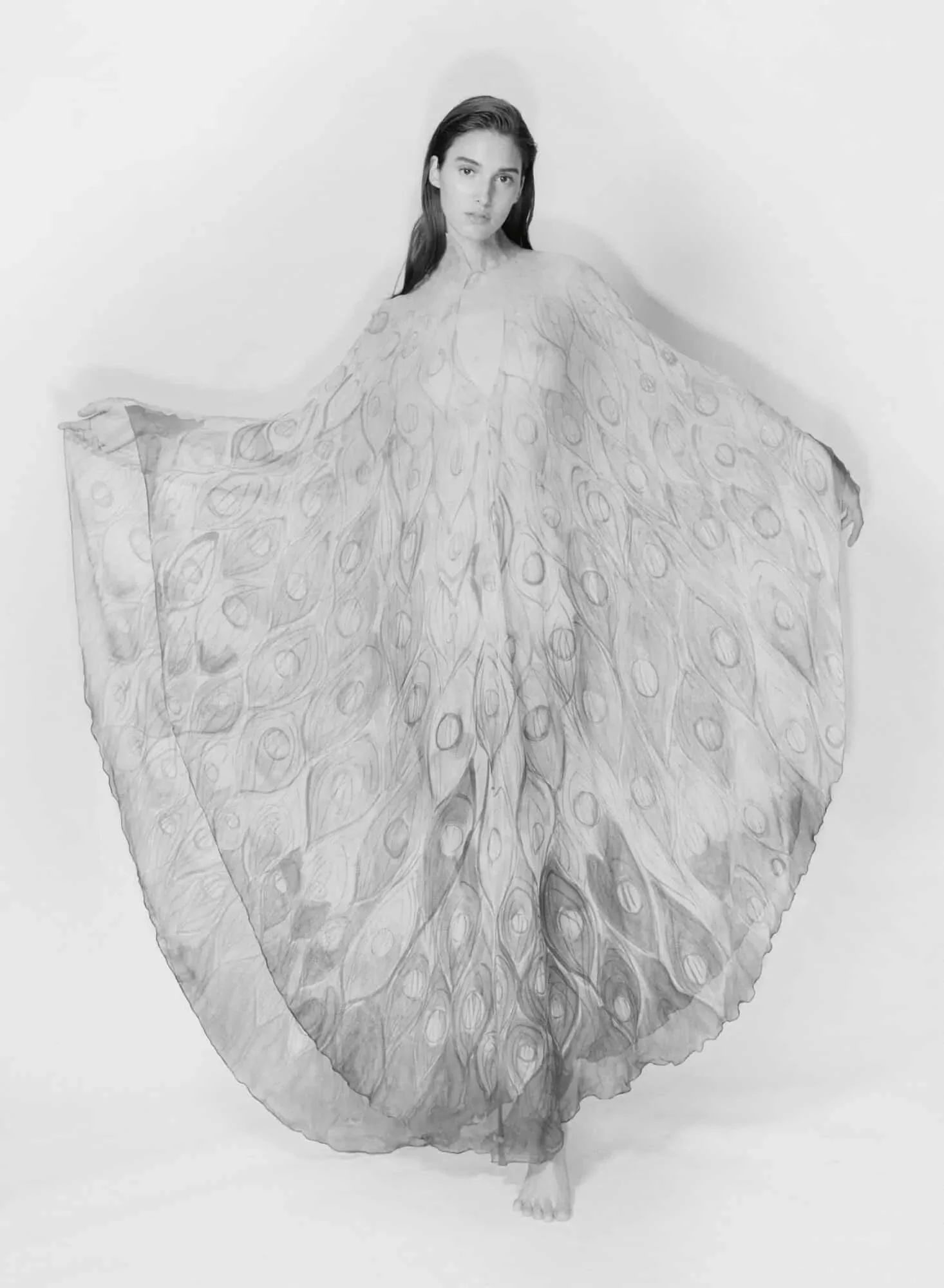 ROBERT-LINDHOLM-GABRIELLE-MARCECA-ADLENA-DIGNAM-YUKO-KAWASHIMA-RACHELLE-HARRIS-HAND-PAINTED-SILK-CAFTAN_-REPUTEDLY-FOR-THE-BALLETS-RUSSES_-CIRCA-1929_-DESERT-VINTAGE-1466x2000.jpg
