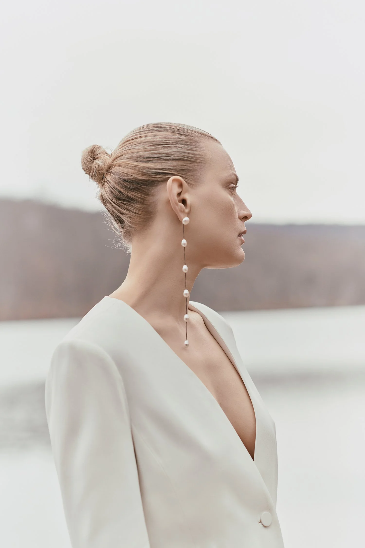 031020_CollectiveShift#1_Spring Pearls_SHOT02_024.jpg