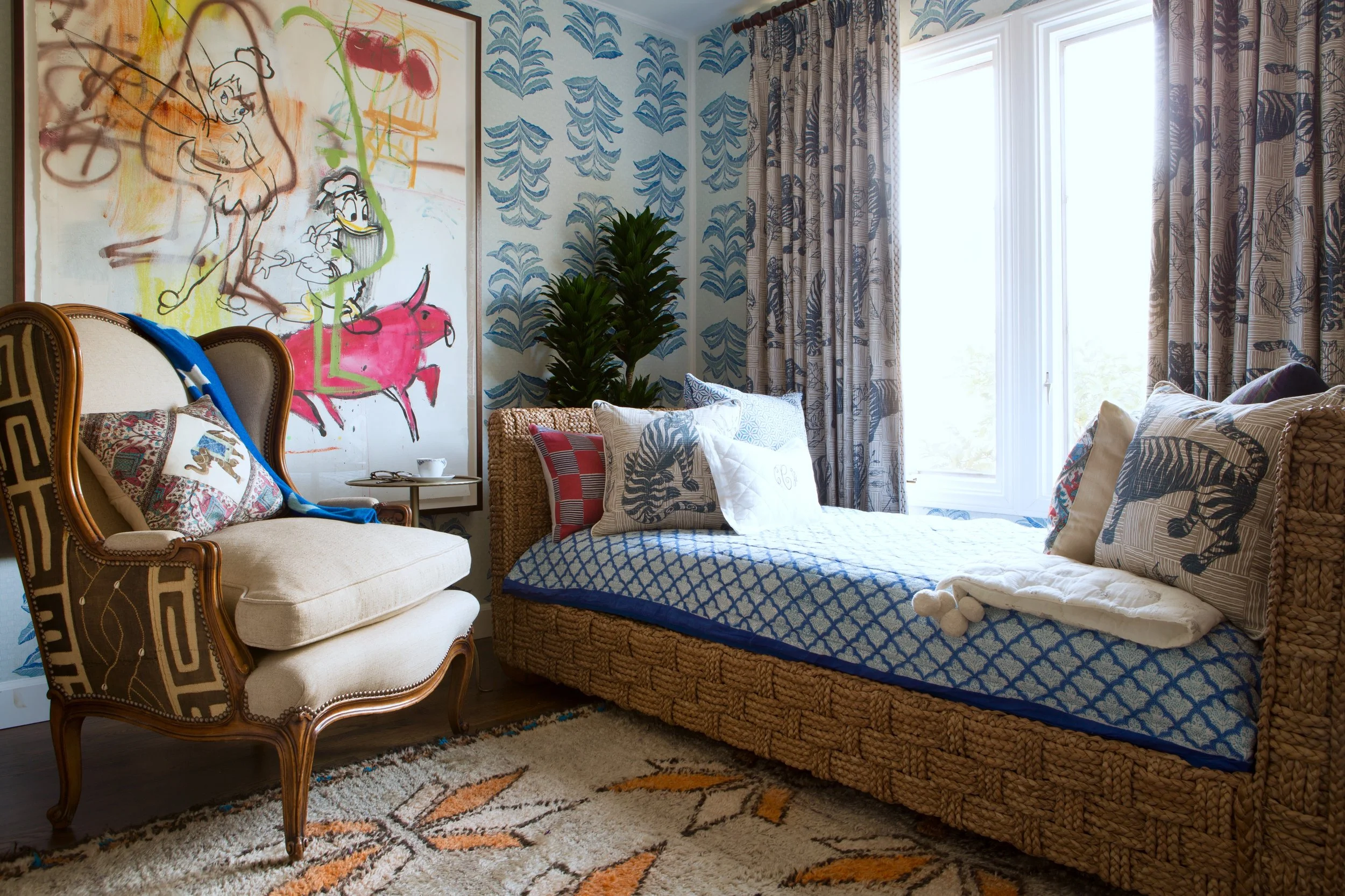 Banana Leaf Wallpaper in Sapphire, Interiors by Sharon Lee, Photo by Karyn Millet
