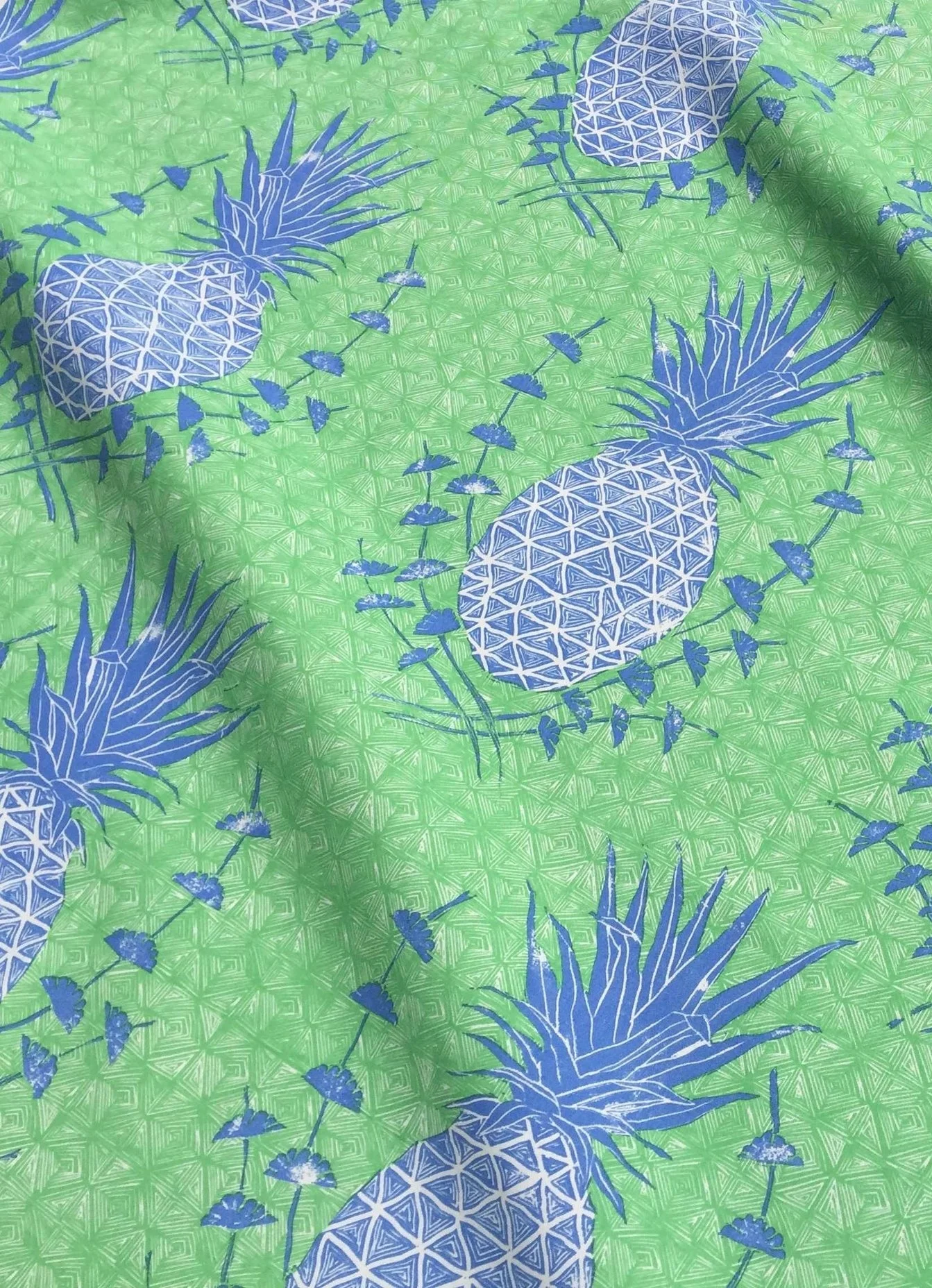 Royal Pineapple in Chandler, KF210-03
