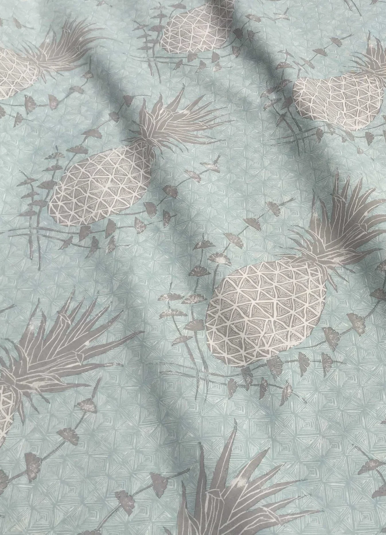 Royal Pineapple in Celadon, KF210-04