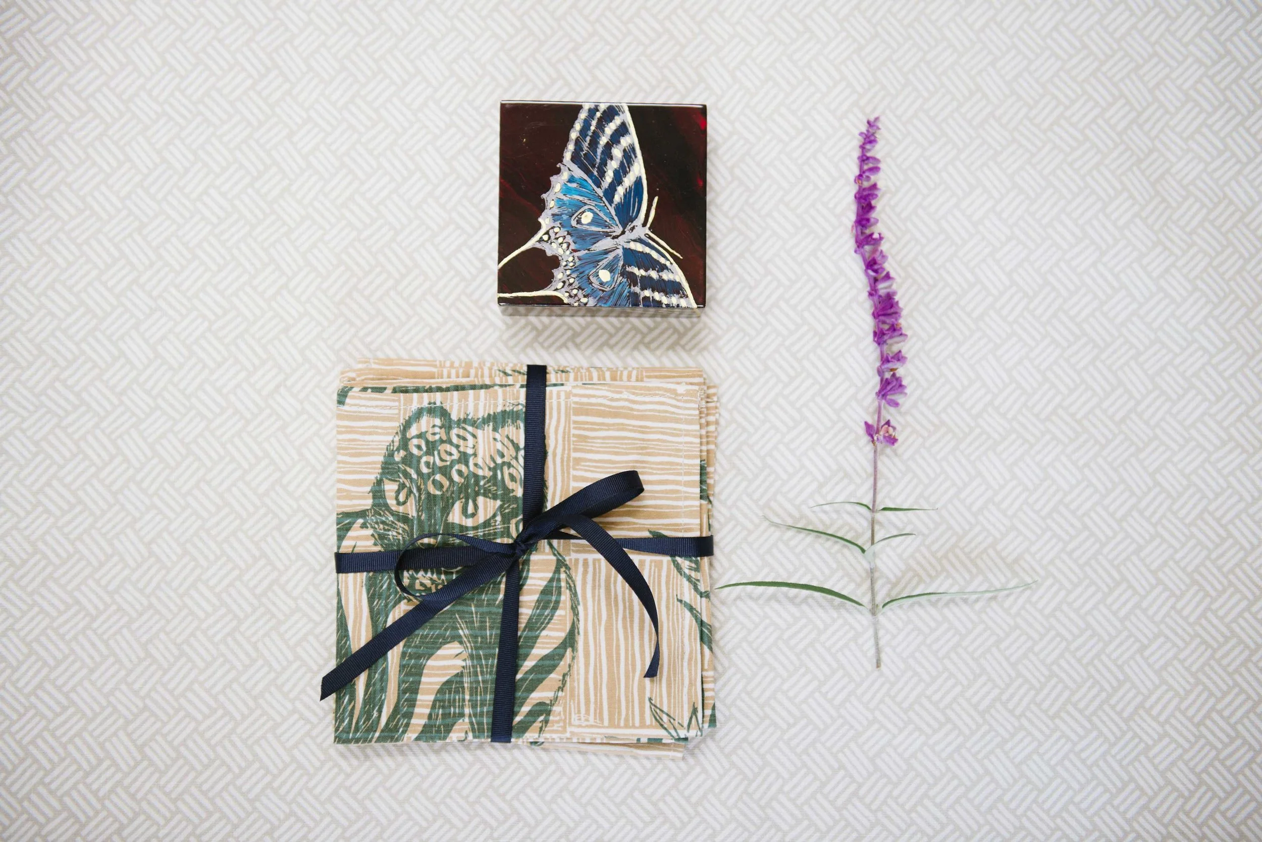 Tiger & Magpie Napkins in Hunter