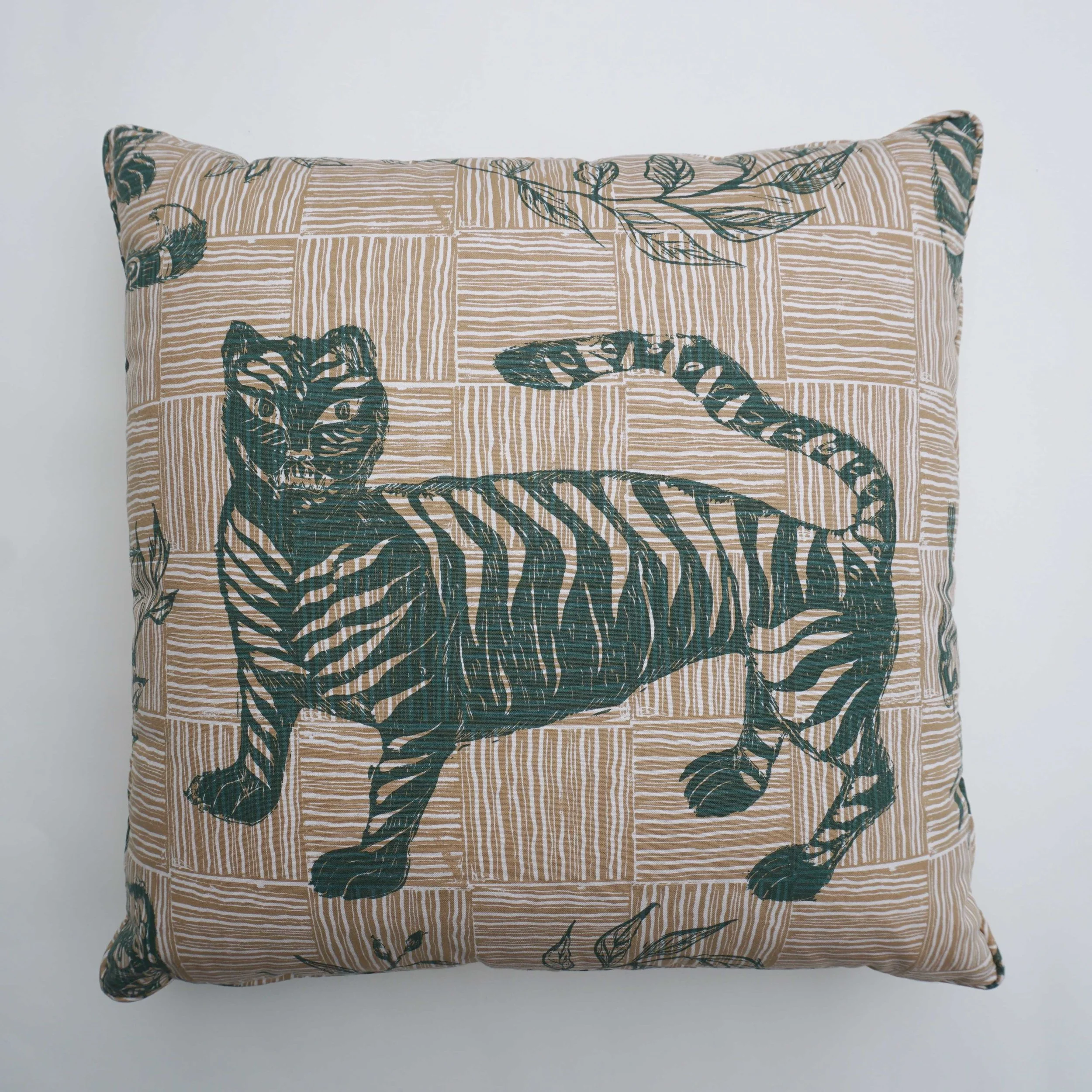 Standing Tiger & Magpie in Hunter, KF220-02P