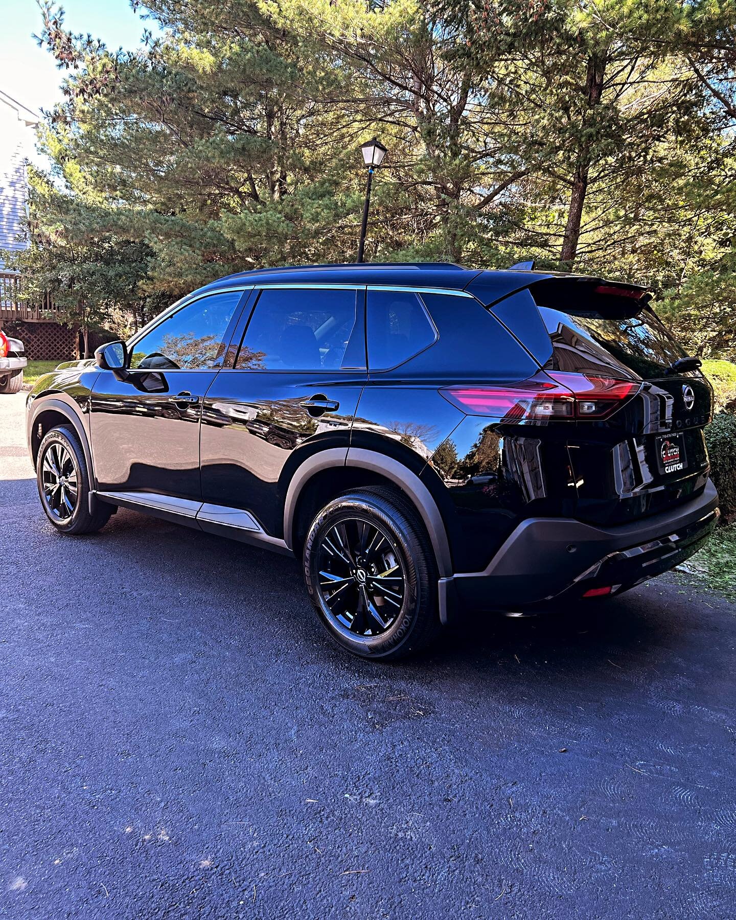 2023 NISSAN ROGUE SV PREMIUM WITH MIDNIGHT PACKAGE!

Contact us today 718-676-7406