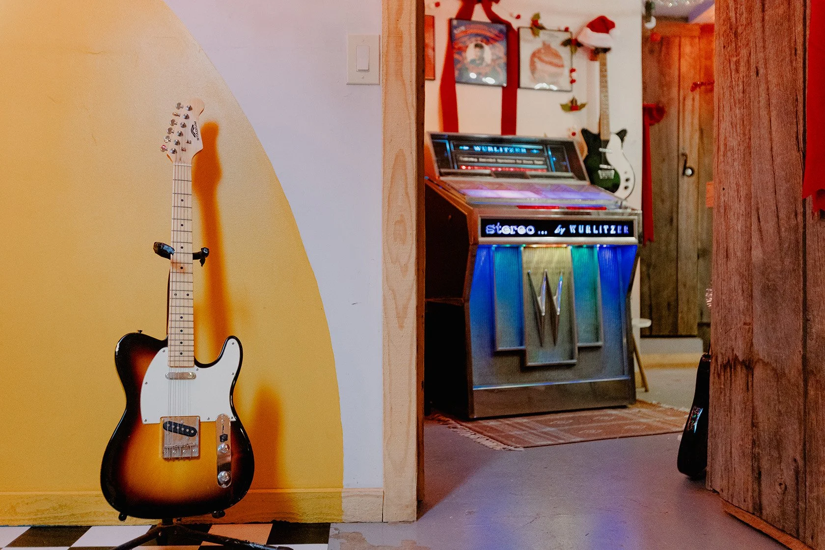 Hideout_Christmas-7.jpg (Copy)