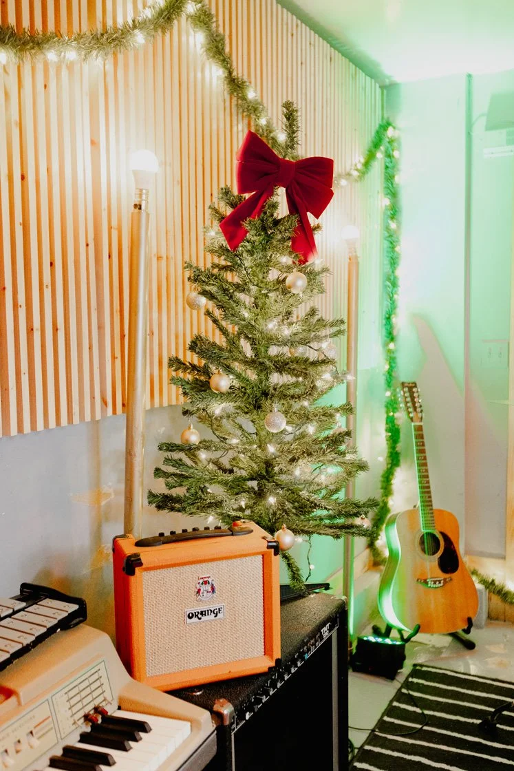 Hideout_Christmas-6.jpg
