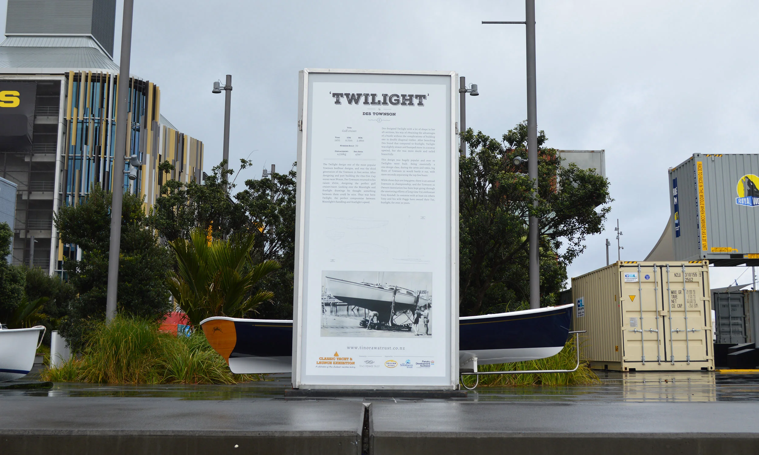 TriSign - CYR 02.jpg