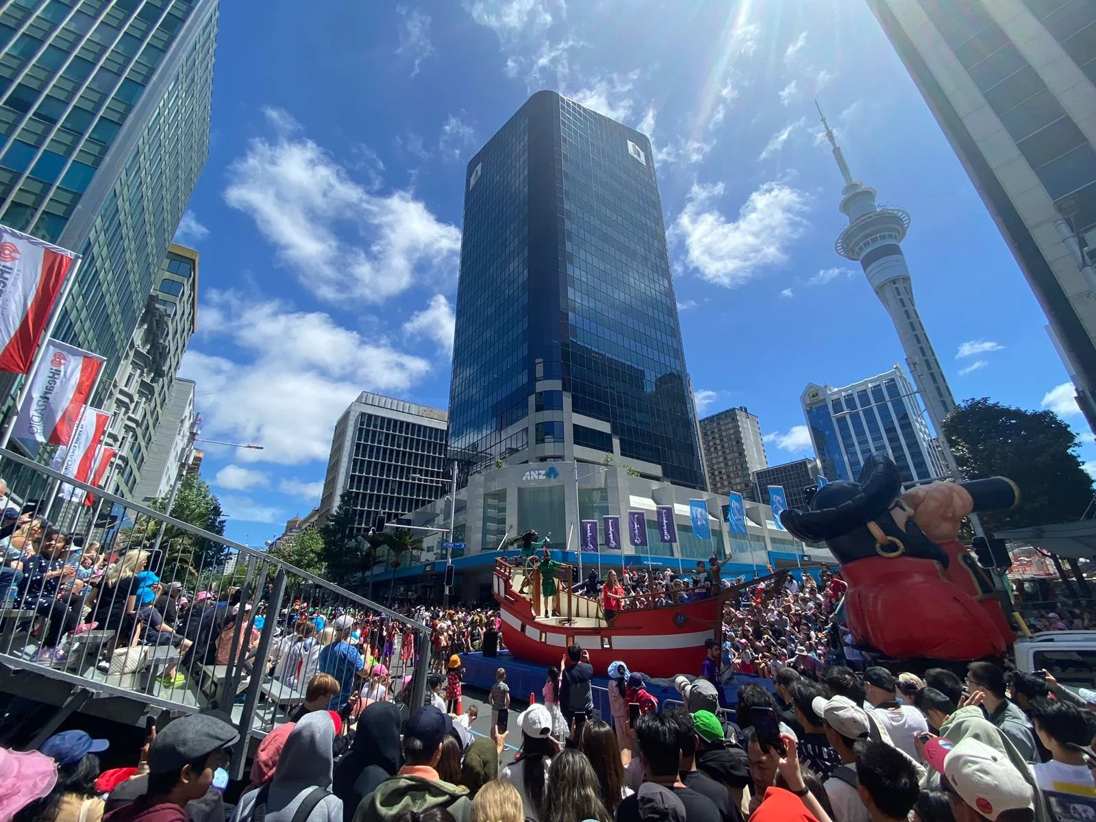 Santa Parade 2023 2.JPG