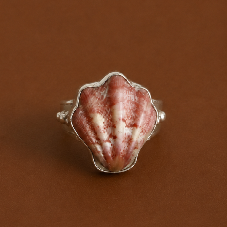 6.5 Chunky Decatopecten ring