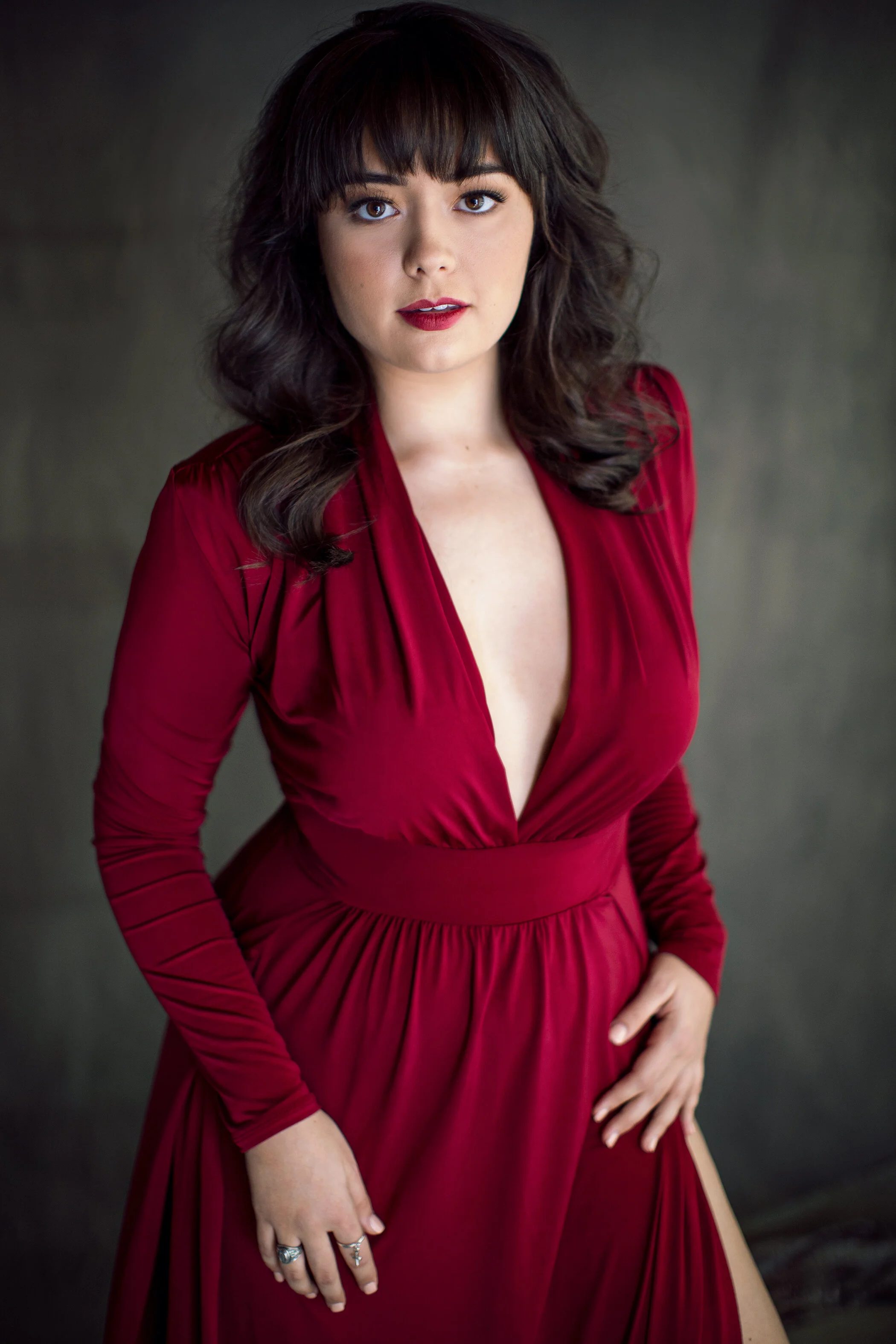 GLAMOUR PORTRAIT BE PHOTOGRAPHED JUST BECAUSE. AS WOMEN, WE OFTEN SERVE OTHERS AROUND US. WHEN WE FILL OUR OWN CUP, WE HAVE MORE TO GIVE TO OTHERS AROUND US. LET ME HELP YOU REDISCOVER A SIDE OF YOURSELF YOU FORGOT WAS THERE!