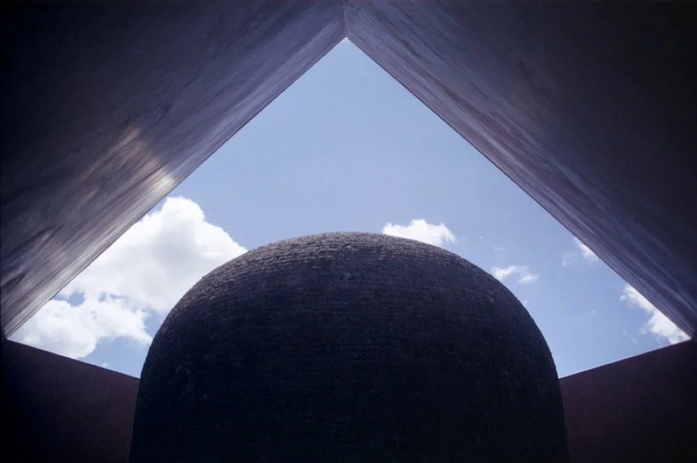 Canberra_002.jpg