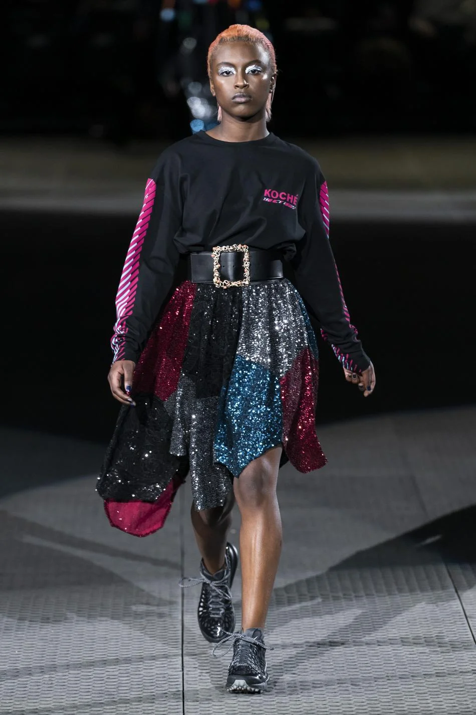 defile-koche-automne-hiver-2019-2020-paris-look-42.jpg