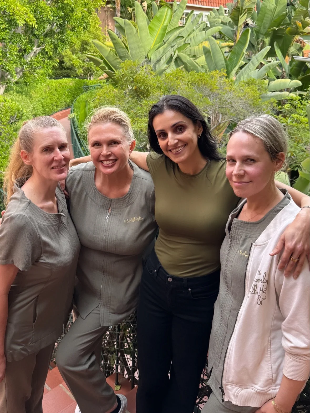 Just a few gorgeous estheticians vibing out. Meet the dream team at the iconic @bevhillshotel spa. Thank you for an incredible few days and amazing training. You will be missed. 💕💚🌴🫶🏻

#luxuryspa #augustinusbader #skincare #california