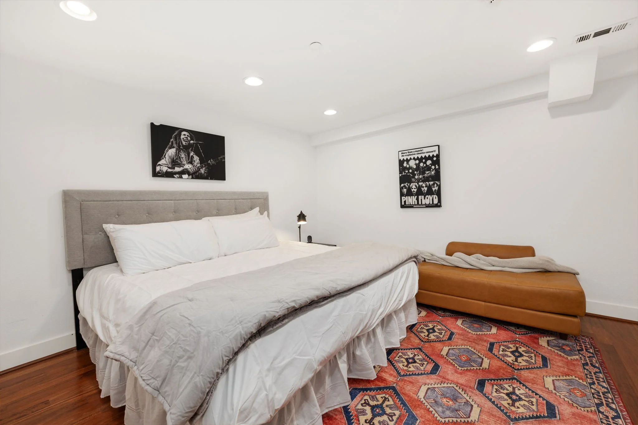 At right, the second of two bedrooms. Both feature a King size bed and en suite bathroom accommodating up to 4 guests. 