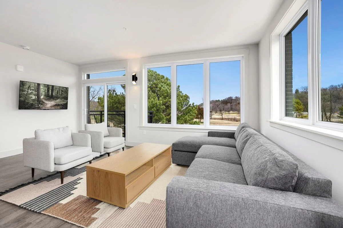 Long Shadow - MTB Oasis