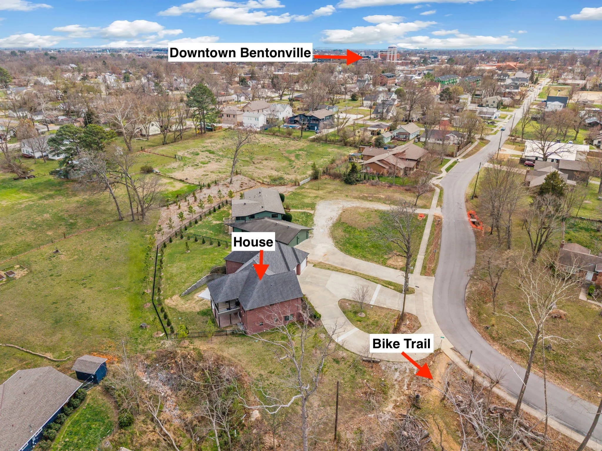 Black Apple Creek Trailhead - right off the driveway! 
