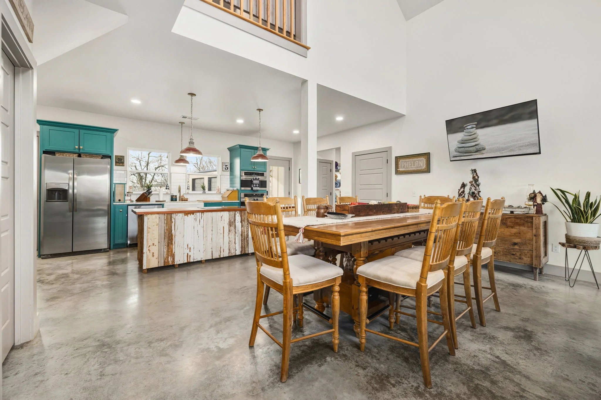 Our large dining table is big enough for everyone in your crew.