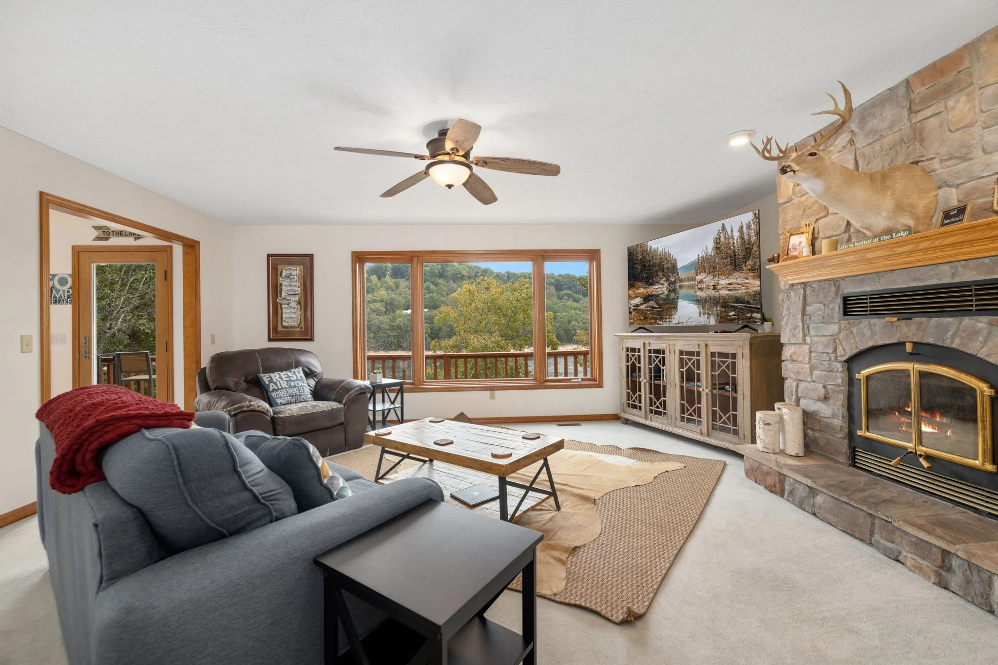 Beavershore-Direct Access to Beaver Lake-Sleeps 12