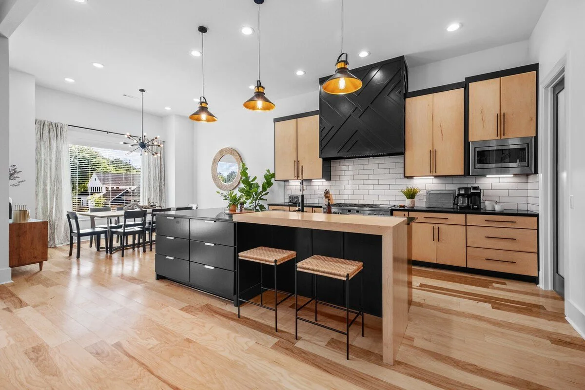 Entertain your crew or invite a Chef over for dinner in our massive, Chef-ready, fully stocked kitchen. 