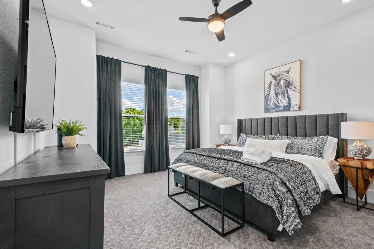 At the end of an adventure-packed day, choose from one of our four luxurious bedrooms, each with King size beds.