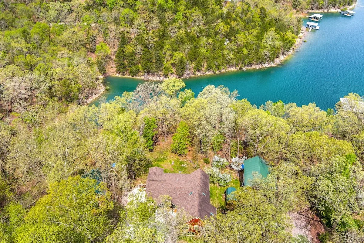 Aerial view of Peace of the Shore and Beaver Lake.
