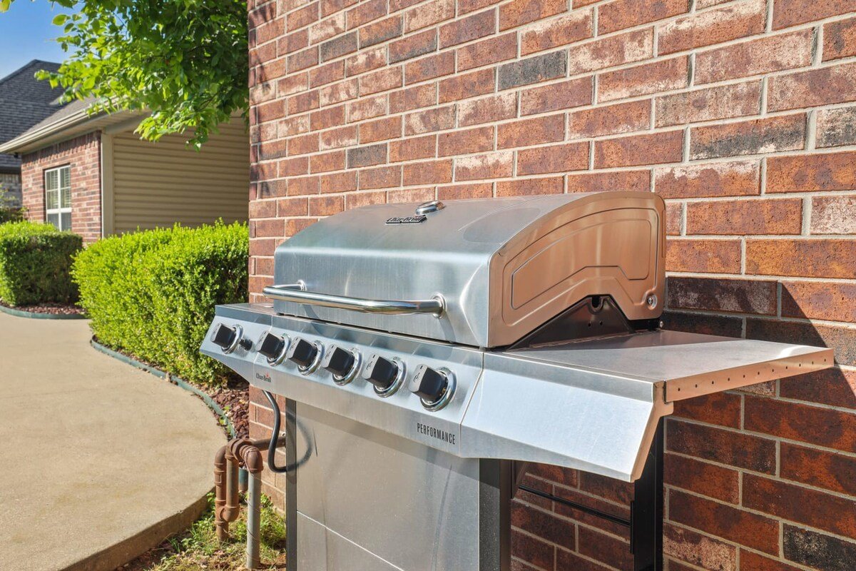 Gas grill 