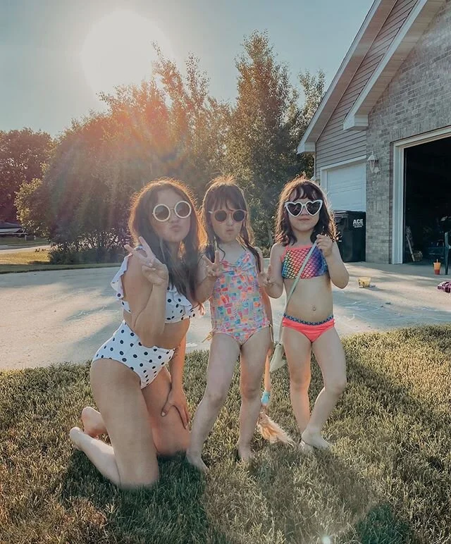 The sass in this picture is unreal, but these two girls are gonna change the world💛