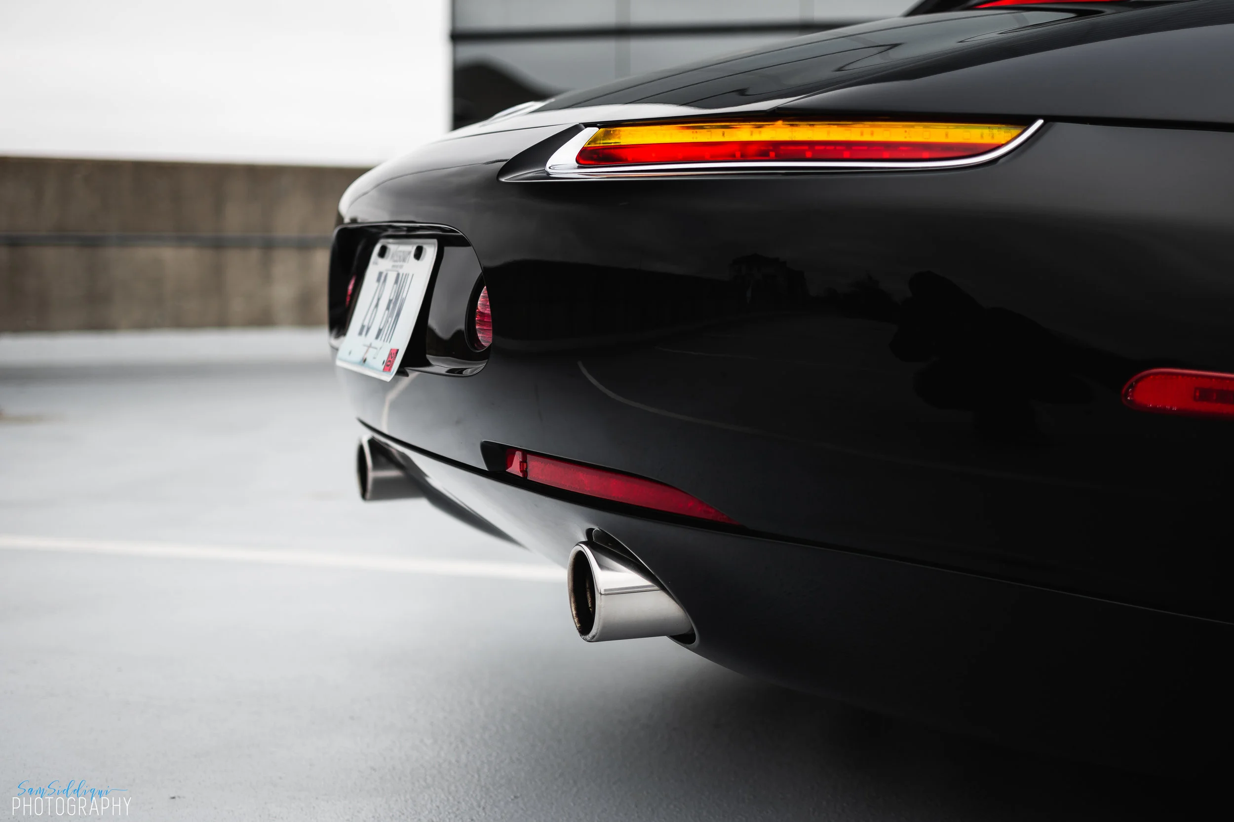 bmw-z8_32570303818_o.jpg