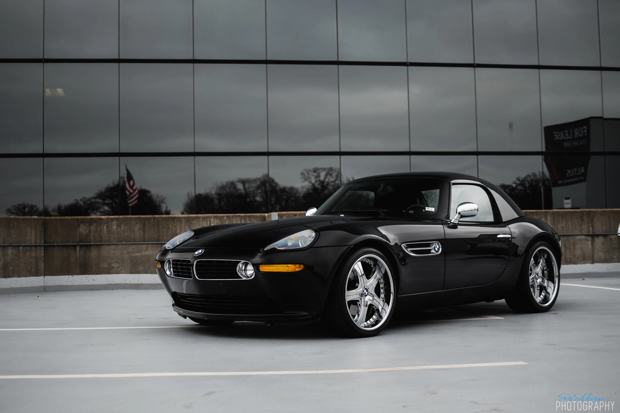 bmw-z8_32570307518_o.jpg