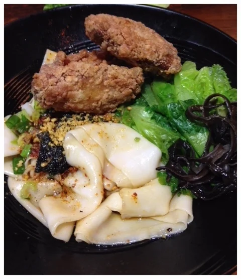 Biao biao noodles with chicken wings