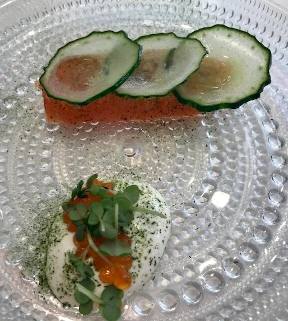Cold-smoked salmon with crème fraiche and trout roe