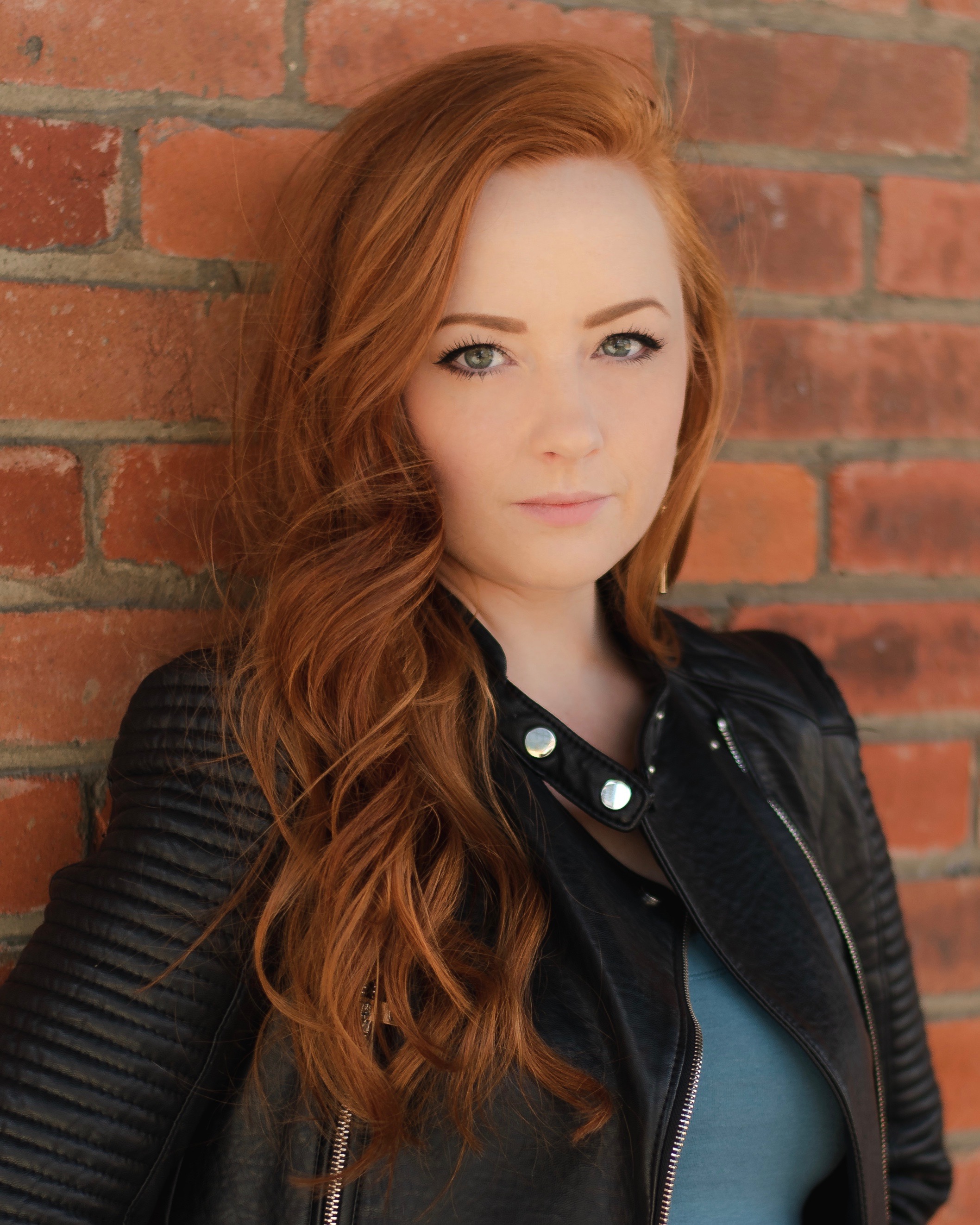ALLISON LYNCH-- Headshot.jpeg