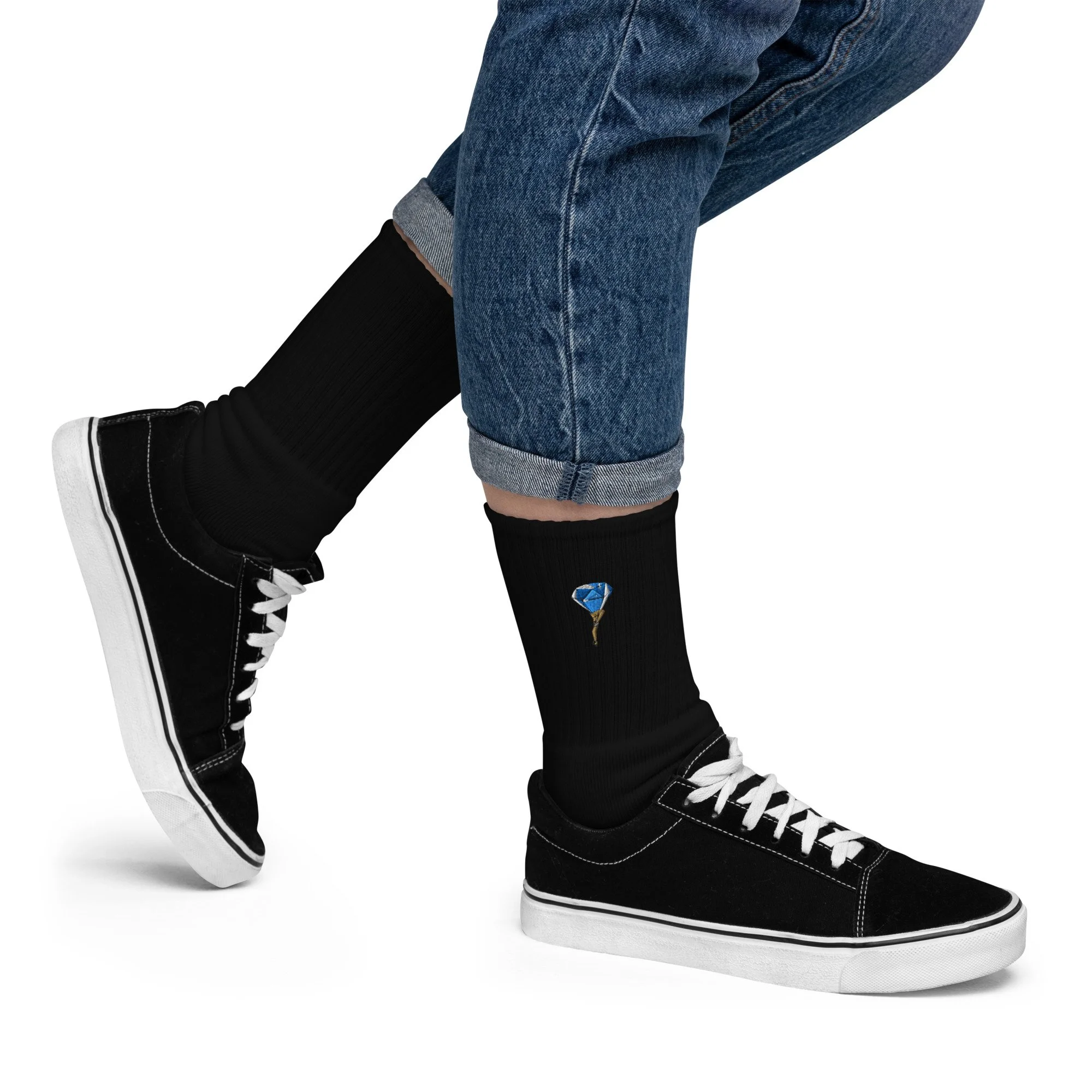 embroidered-crew-socks-black-right-69e2b2f7ea2c7.jpg