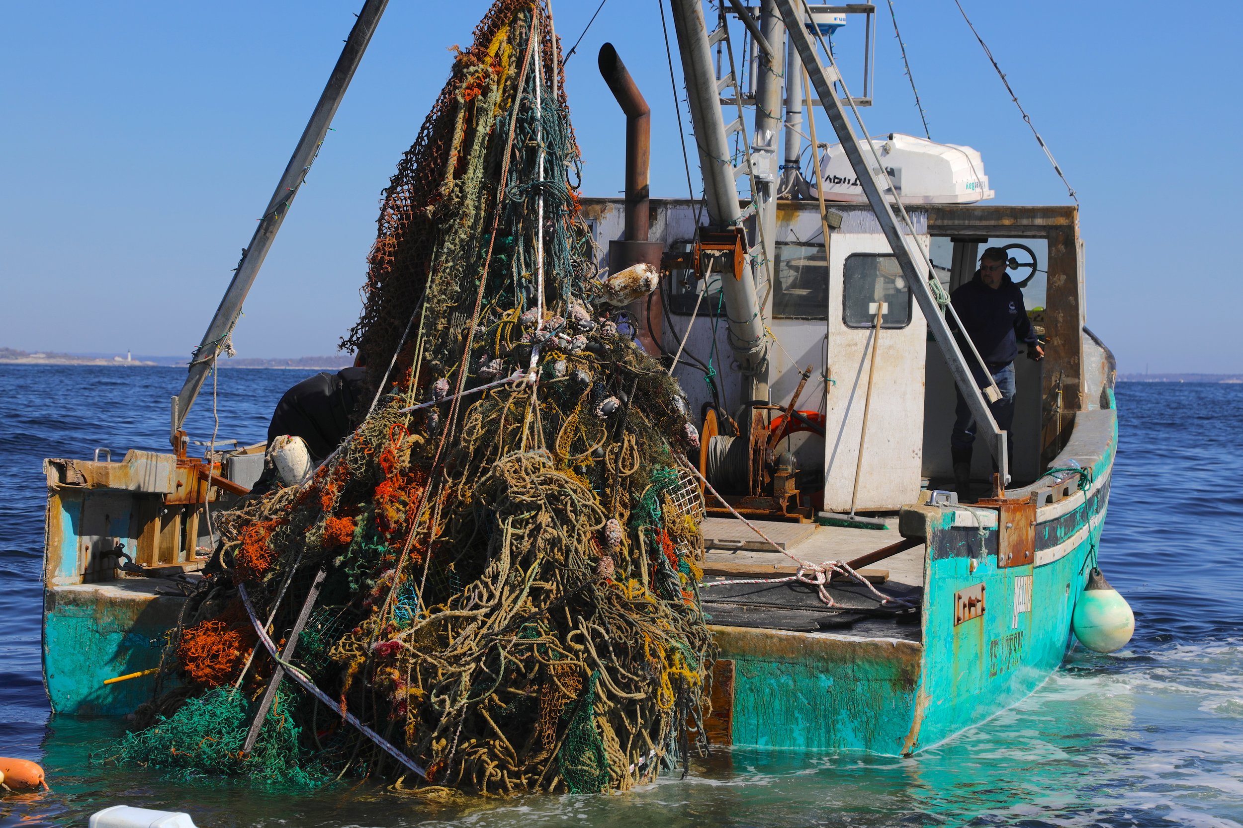 GGGI PROJECT: Lobster Pot Recovery and Recycling in Gulf of Maine
