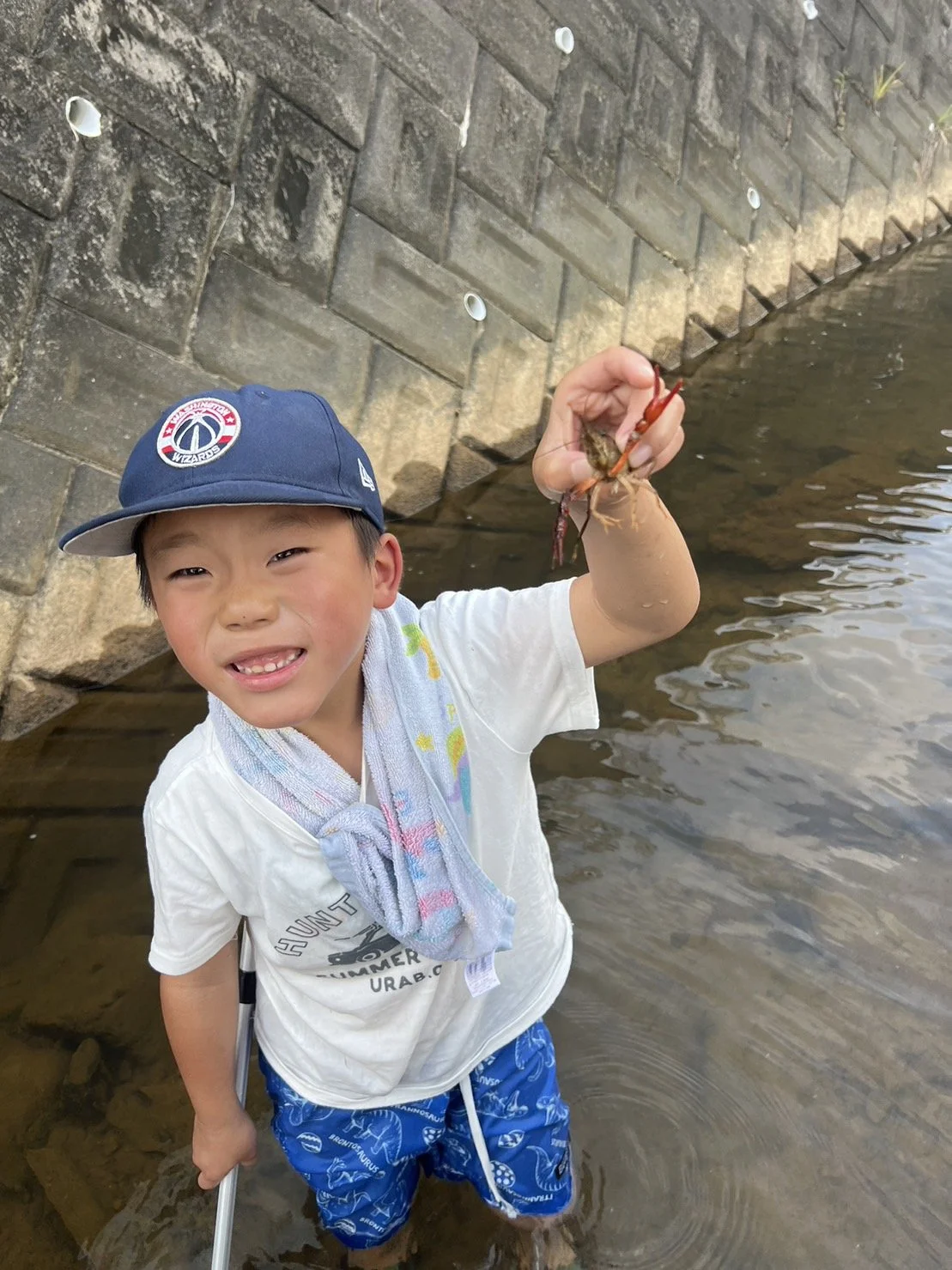 大安寺川で魚獲り