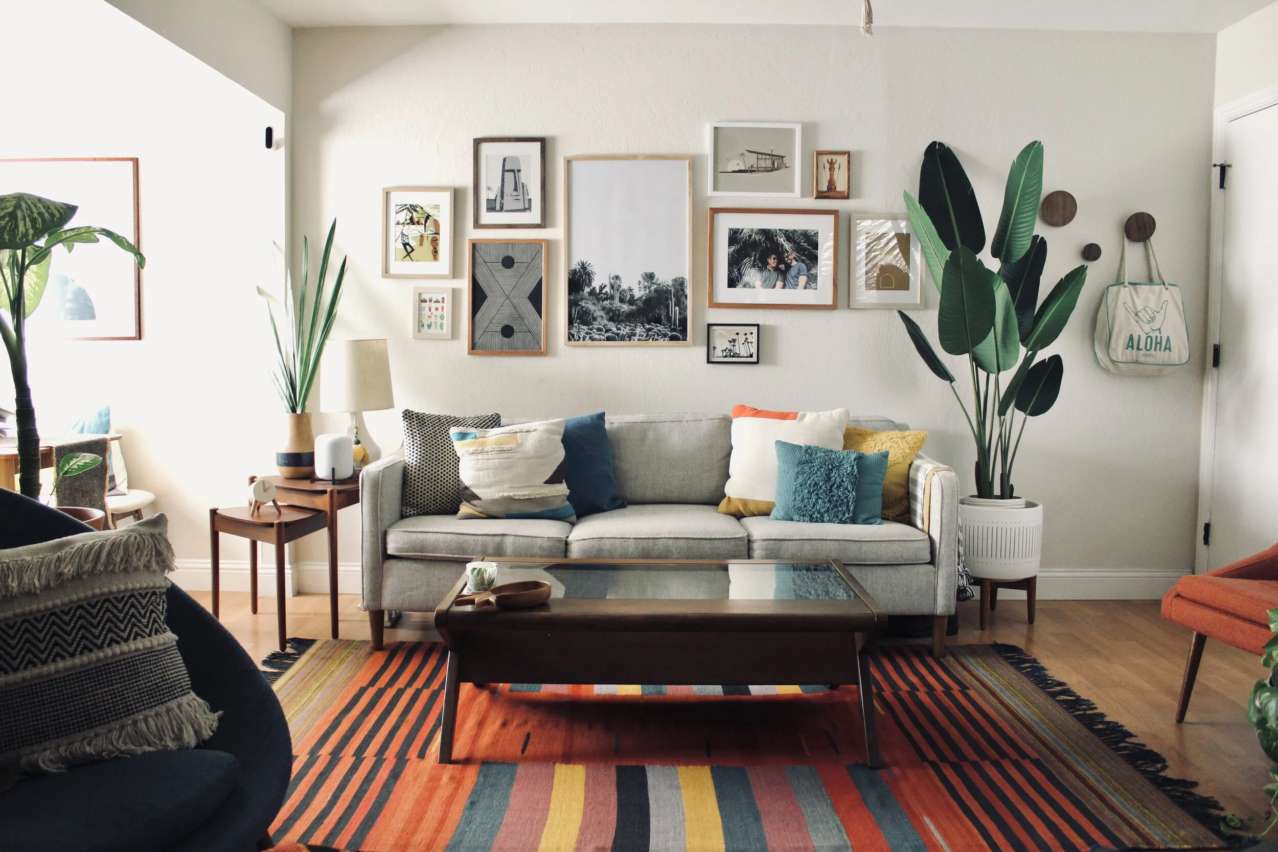 Tiki Tings: Mini Bungalow Tour