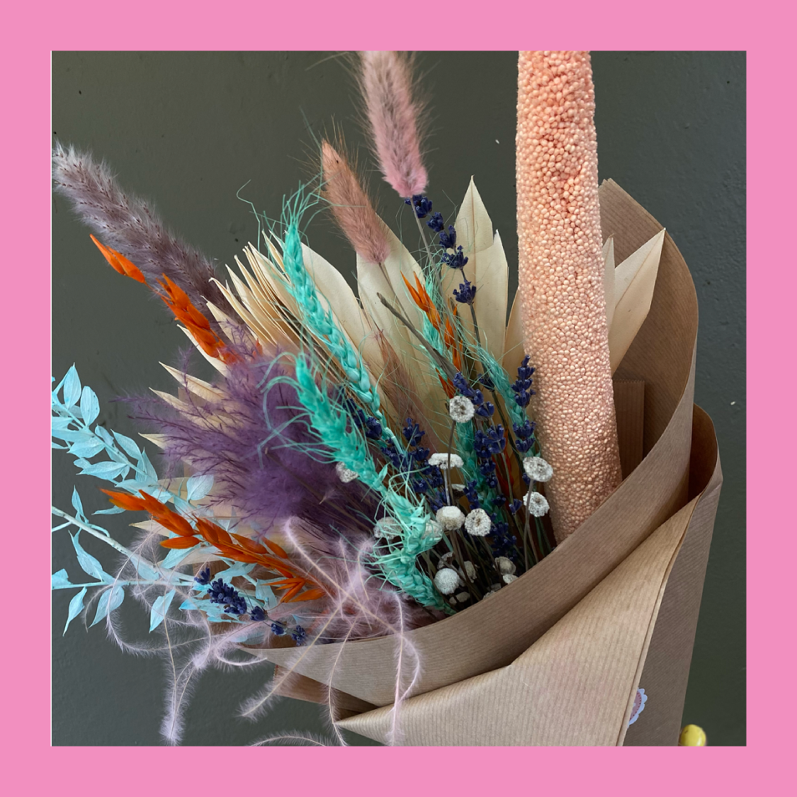 BESPOKE BUNCH - Dreamy Dried £25