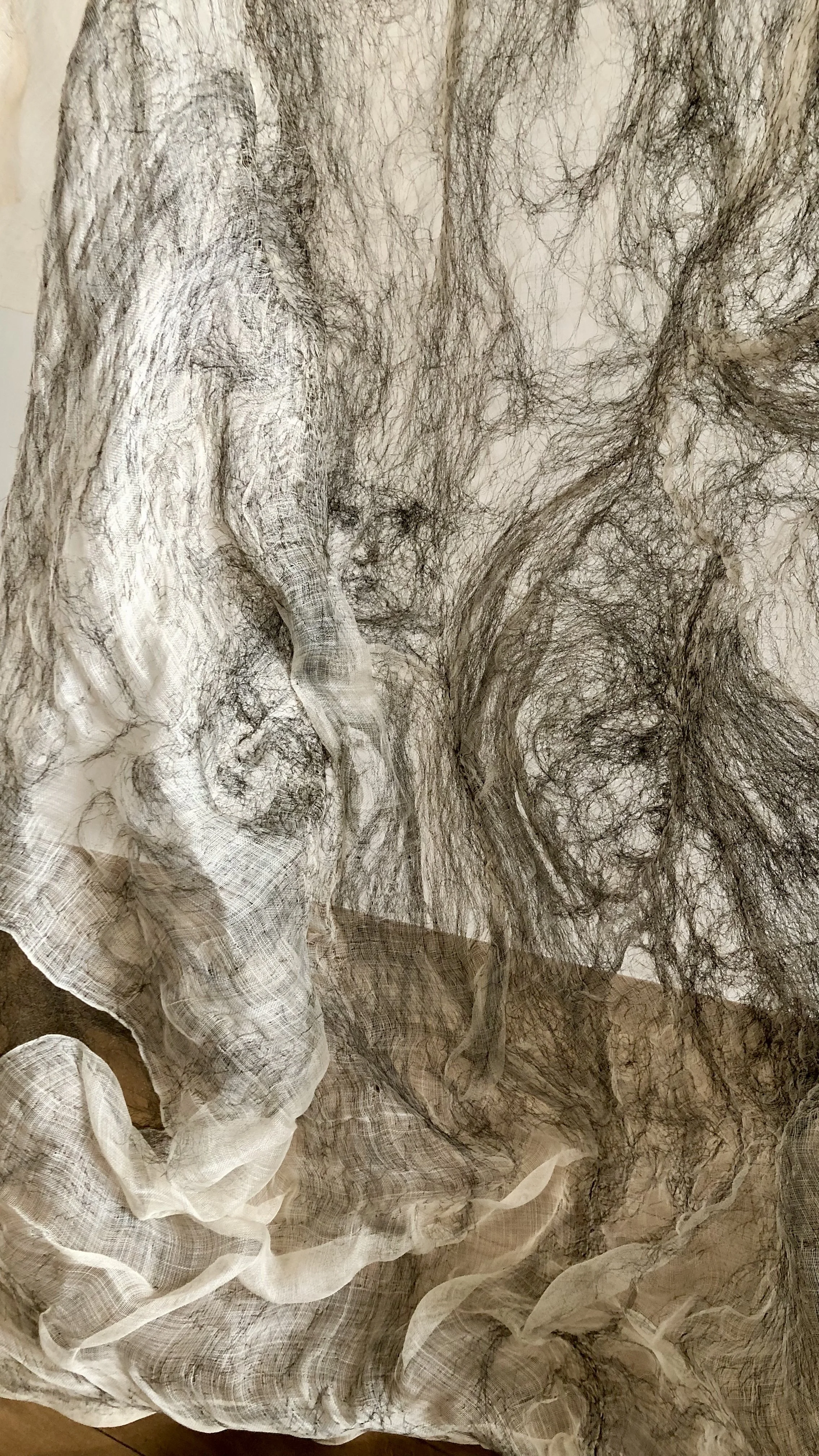 Le dos du monde 2025 - Micki Chomicki Gallery