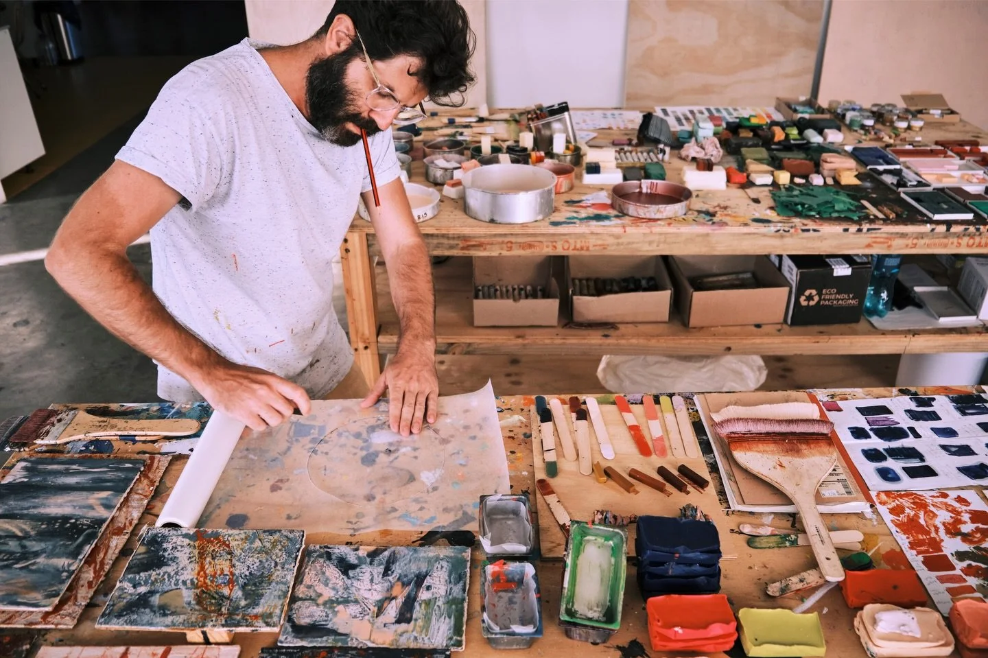 Artist in focus

Born in Pretoria (1982), Givan Lötz is a multidisciplinary visual artist and musician who lives and works in Johannesburg. 

Lötz is interested in spaces of emotional resonance, especially in relation to landscape painting and the 