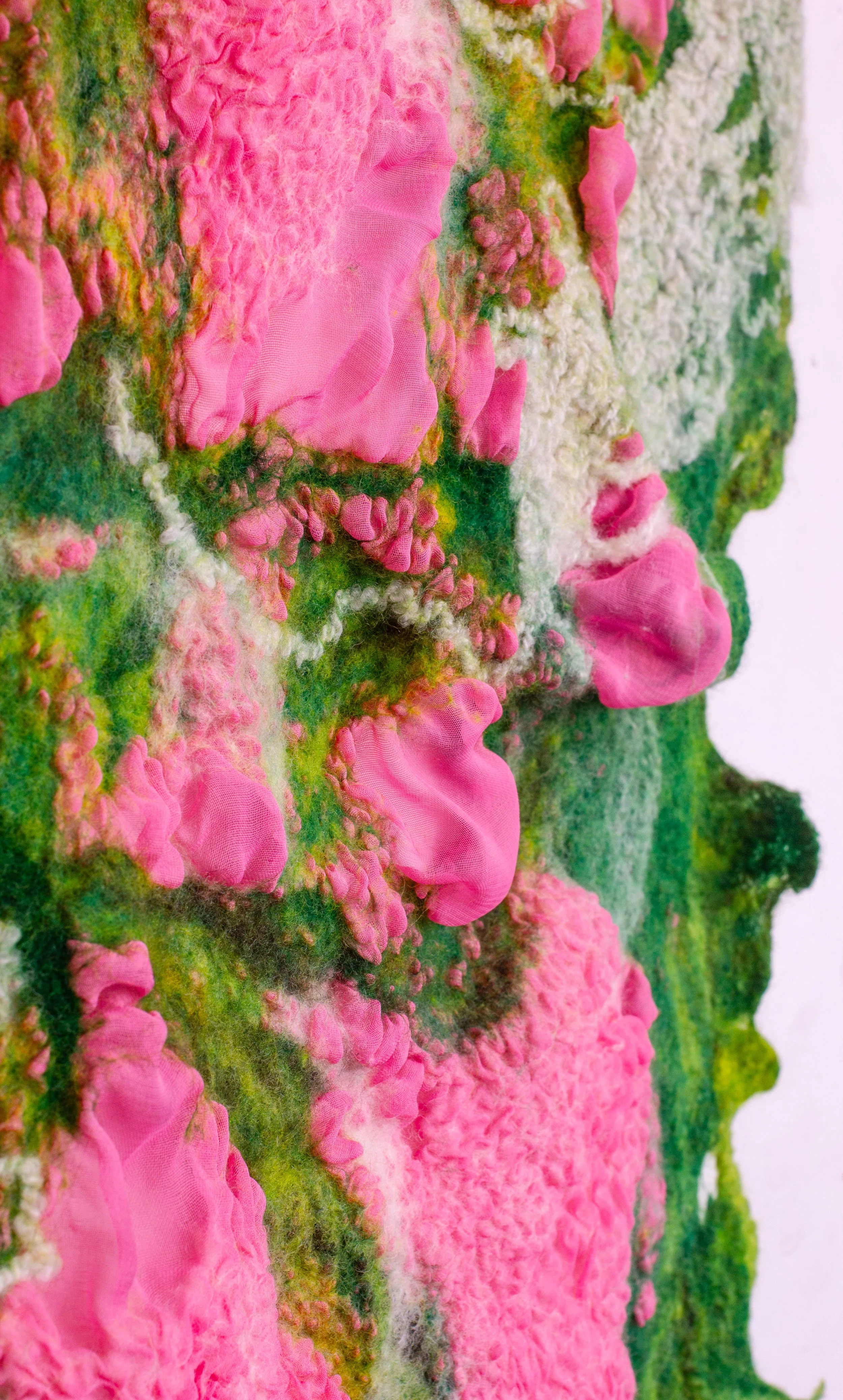 Hannah Macfarlane, Bubblegum Swamp, 2025