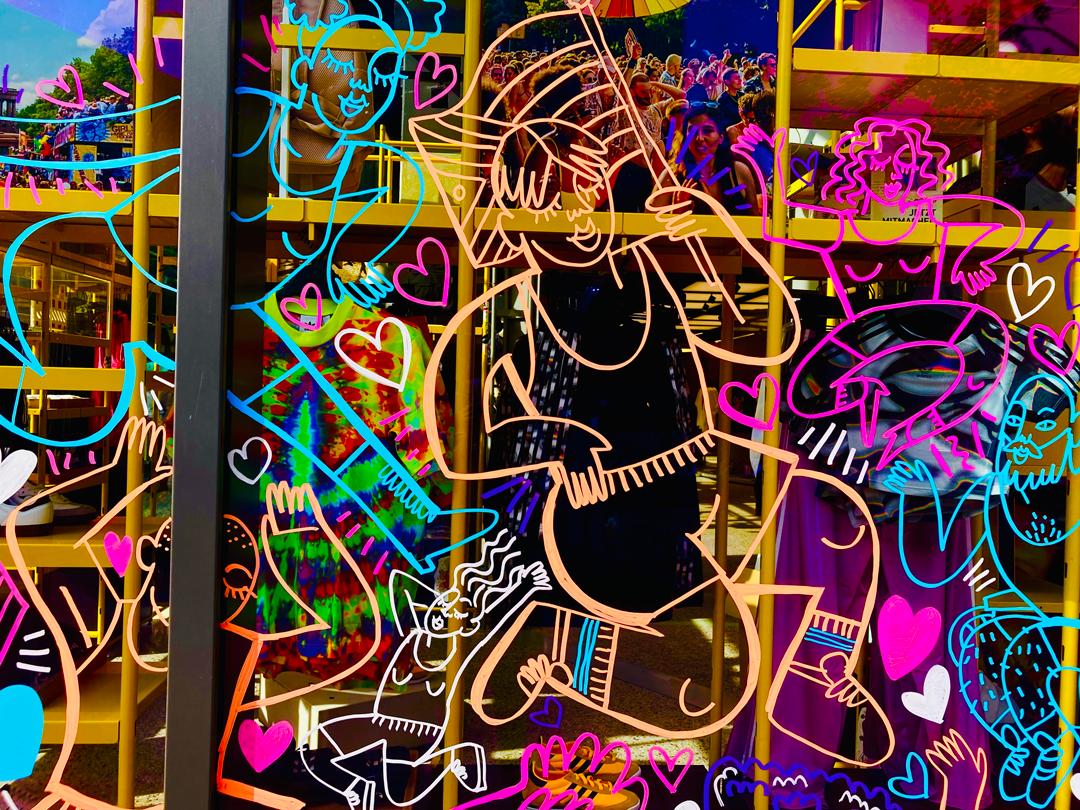 adidas_Love-Unites_Window-Mural-Photos_Web_3.png