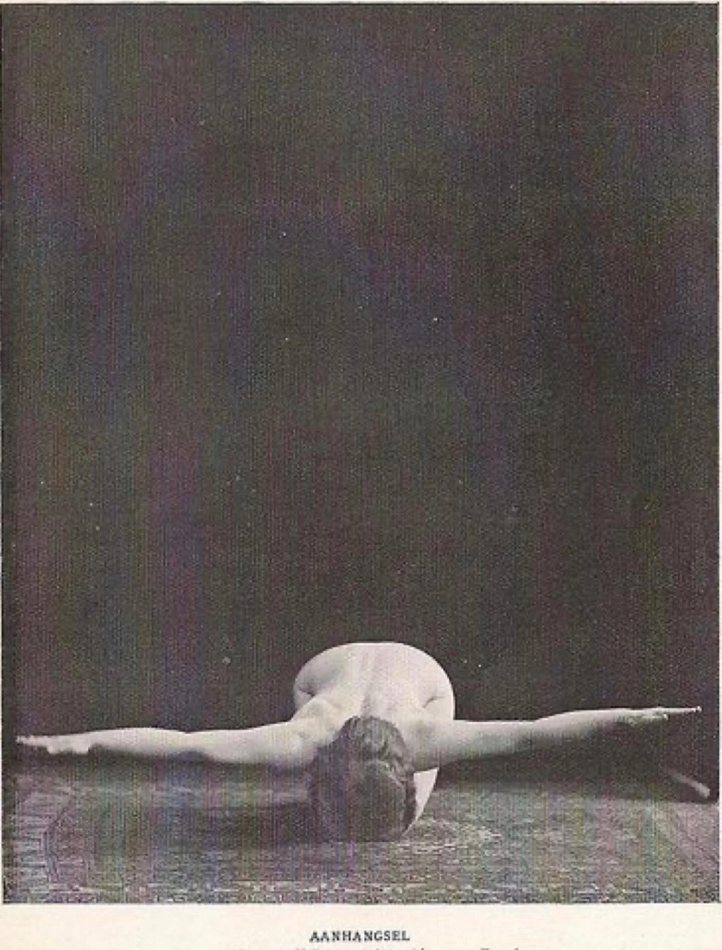 A spiritual group, ideally, should not be a place of personal discussion or the impartation of knowledge

Ideally it is a way to be closer to the source, together

To share not for solution but for mercy, to give not for result but for deepening 

I 