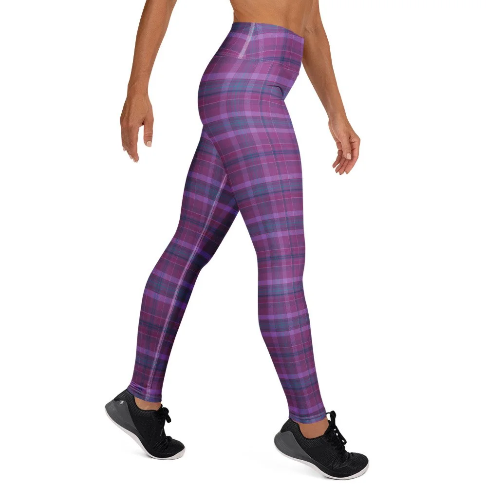 all-over-print-yoga-leggings-white-right-69f36acff1357.jpg