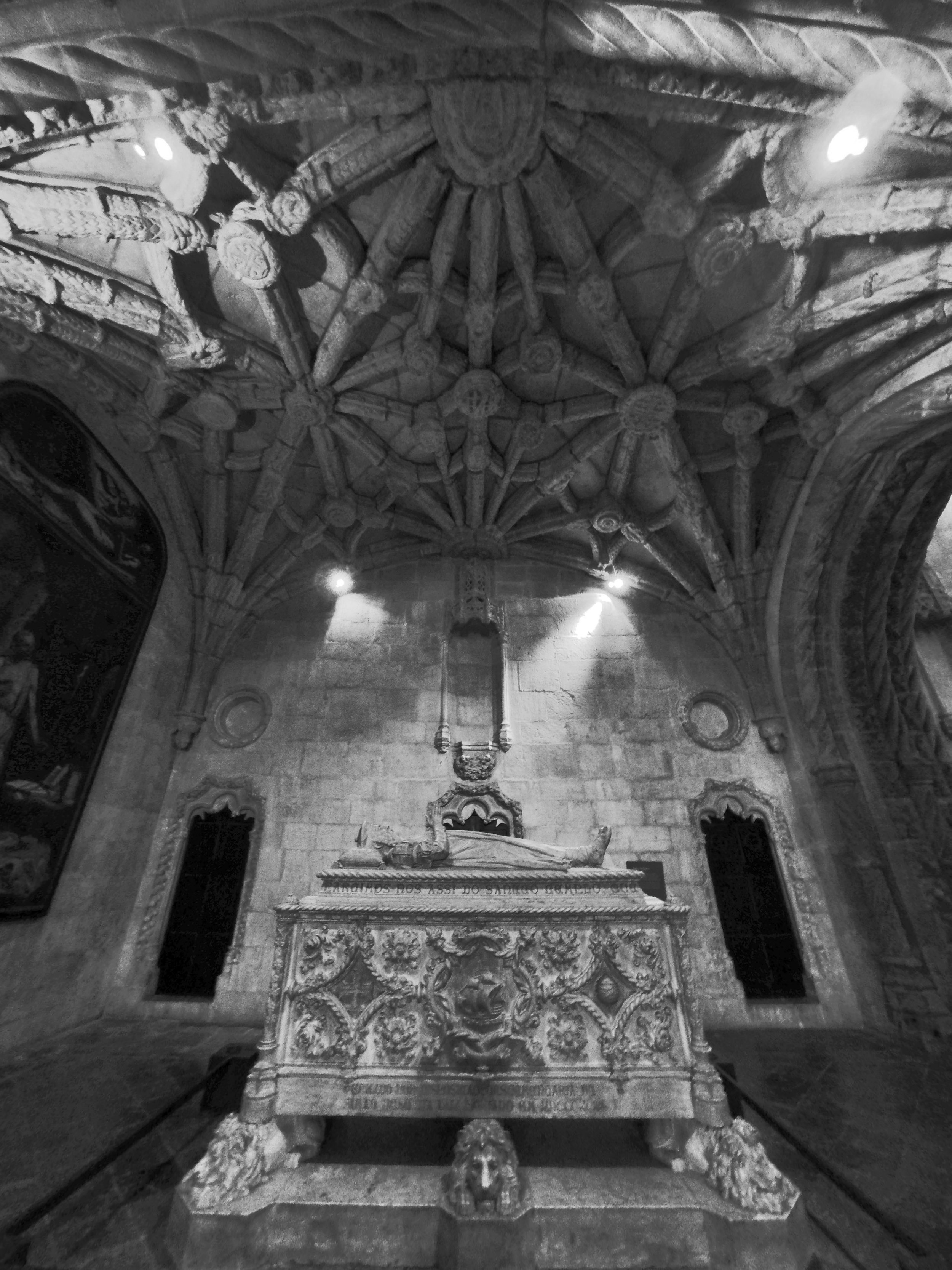 ArzichdaGama_Jeronimos Monastery (10).jpg